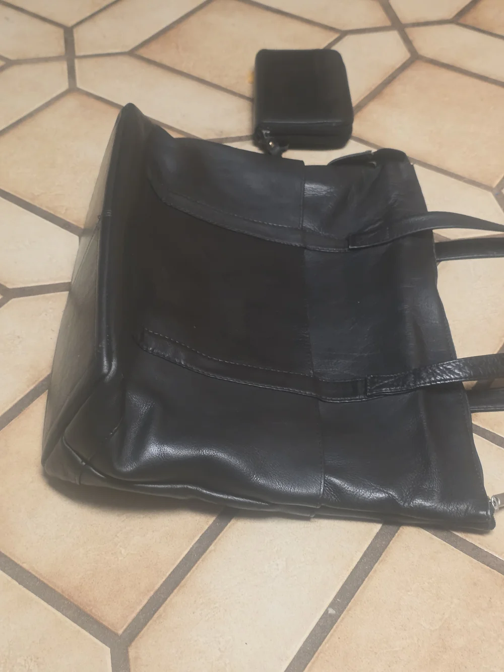 Wilsons Leather Black Leather Tote with Matching Wallet Set